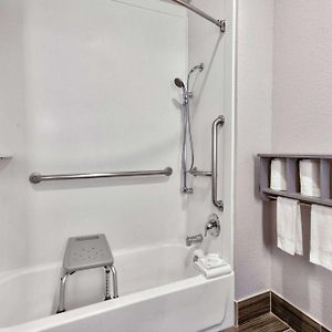 Queen Room Two Queen Beds Bath Tub Mobility or Hearing Accessible Non-Smoking